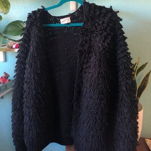 Knit Universal Thread cardigan/sweater